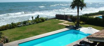 Luxury holiday accommodation first line beach