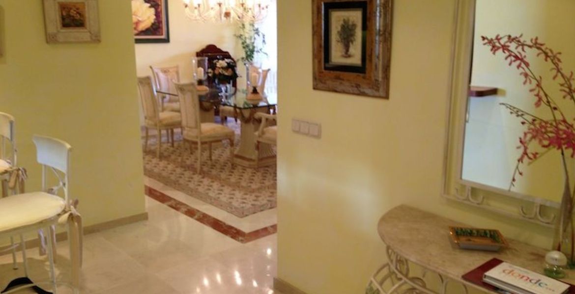 Apartment for Rent in Estepona