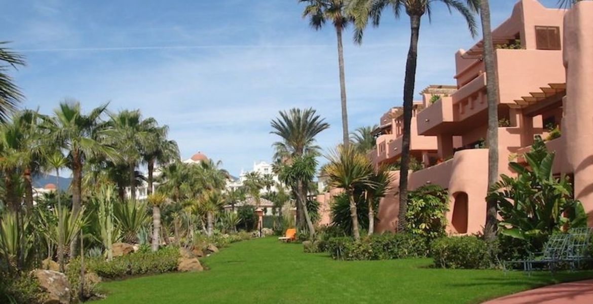 Apartamento en Alquiler en Estepona