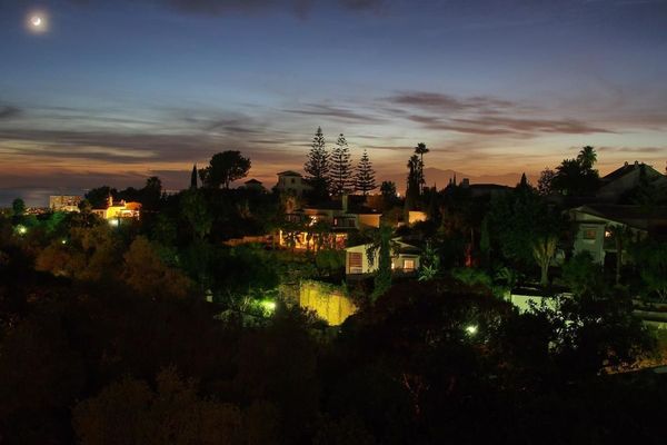 Villa con una piscina