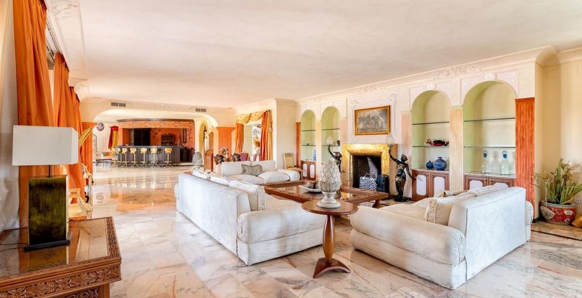 Villa for rent in Marbella