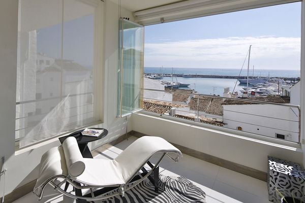  Penthouse in Puerto Banús