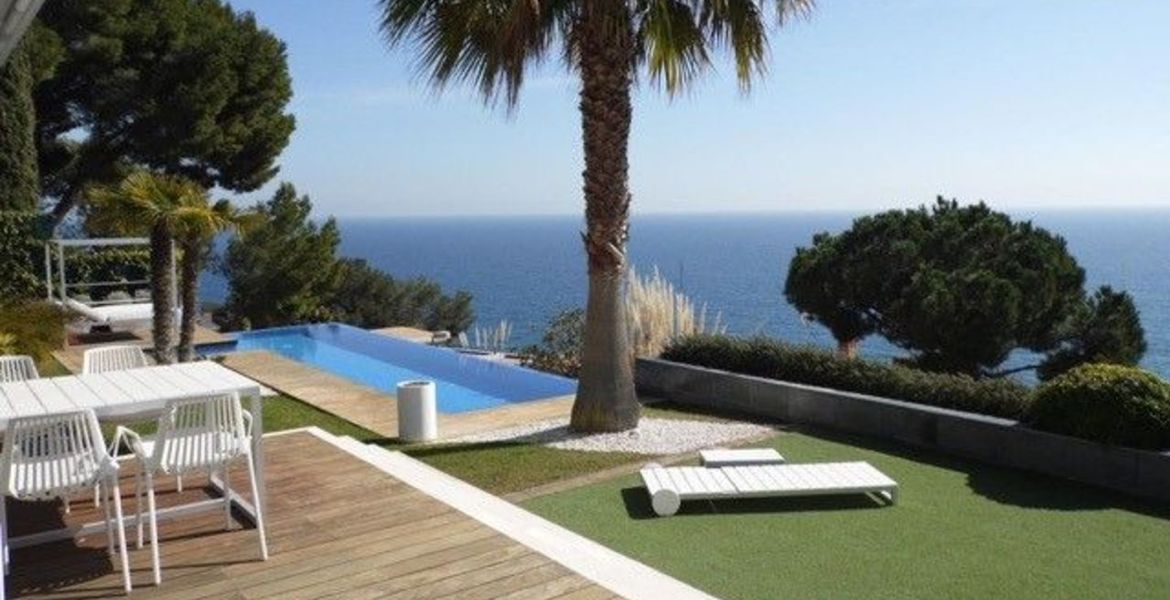 Villa en alquiler en costa brava