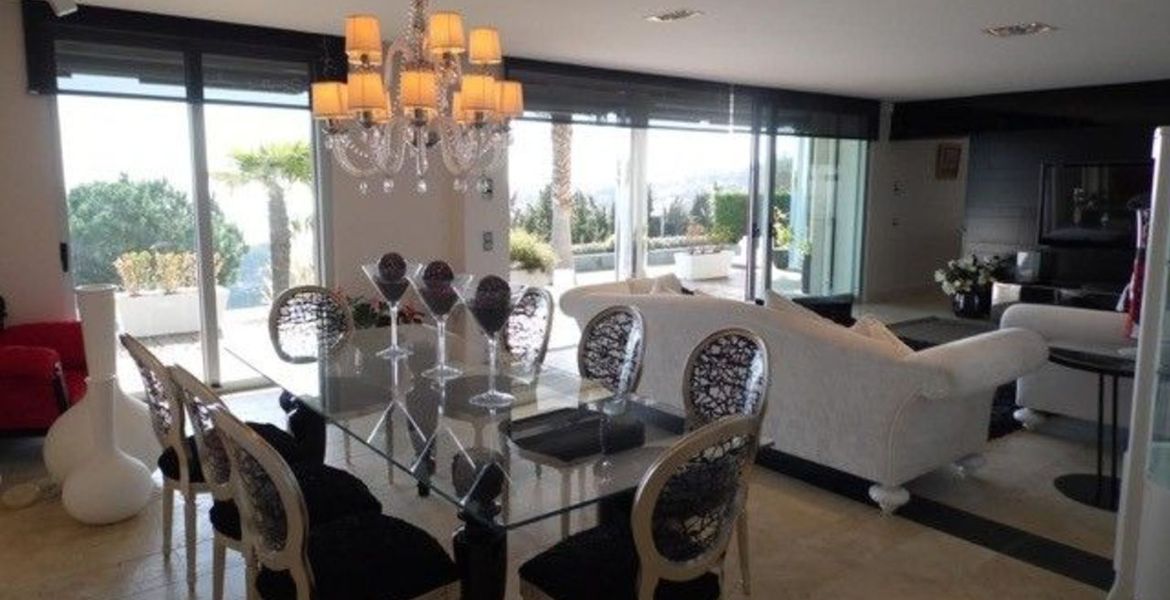 Villa for rent in costa brava