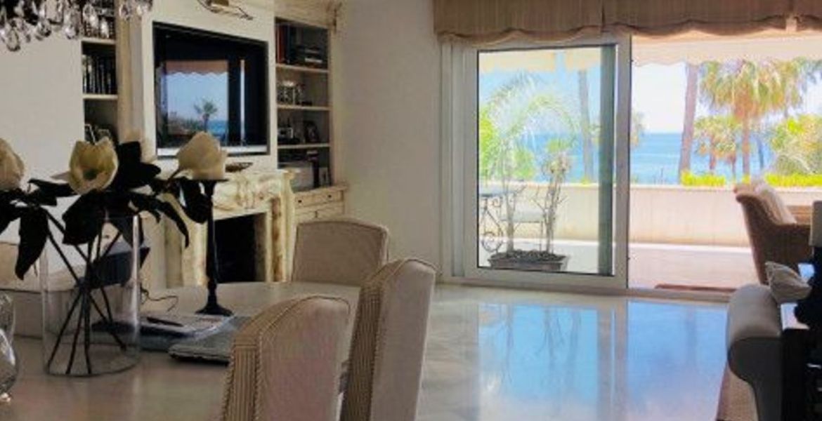 Piso en venta en Puerto Banus