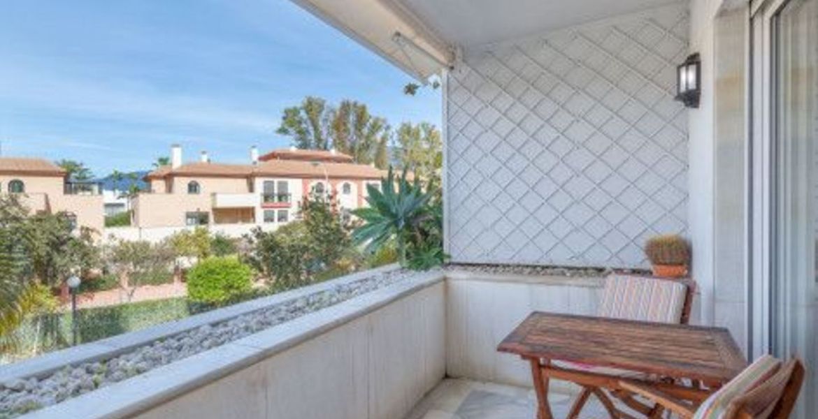 Apartment for sale in Los Granados