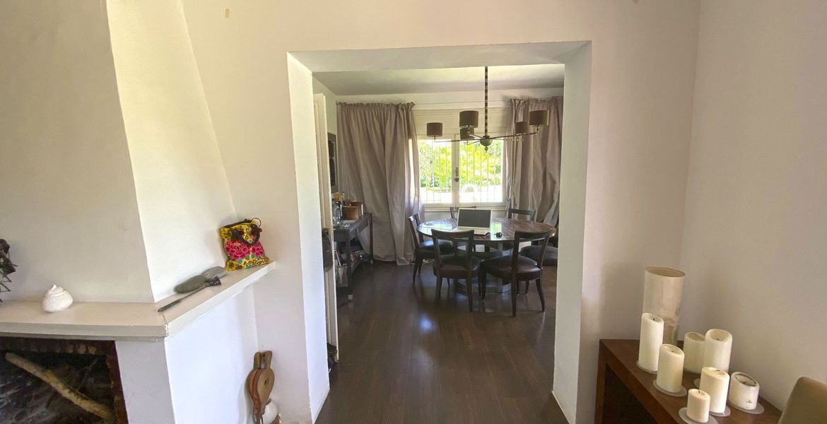 Villa en venta en Estepona