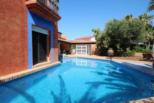 Villa a la venta en Torrevieja