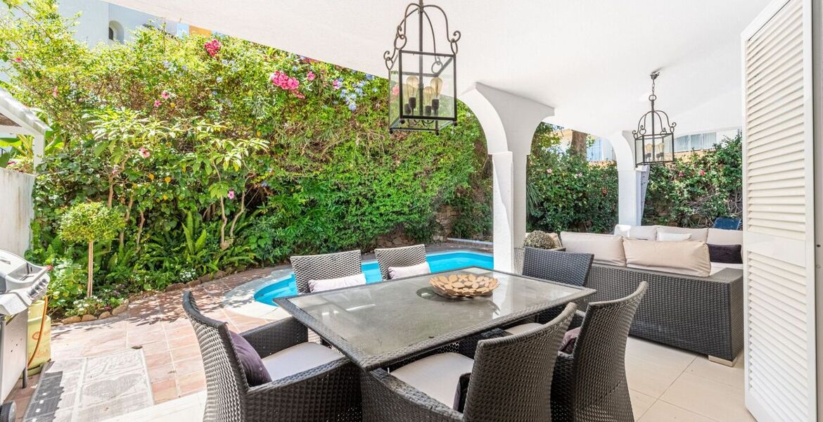  Beachside villa in marbella for sale