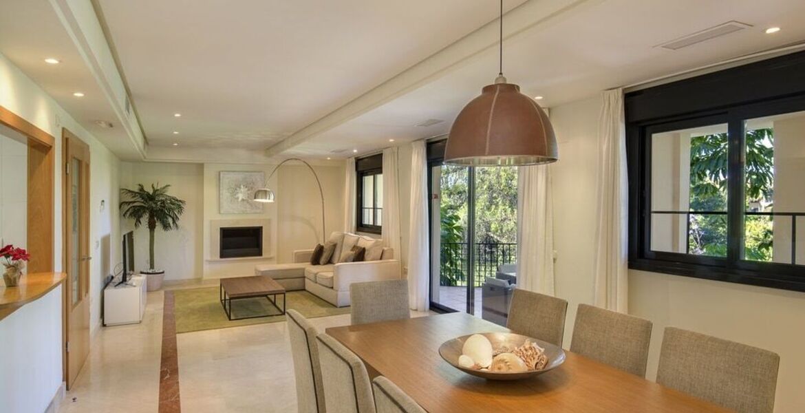 4 Bedroom Apartment in Puerto Banus, Marbella.