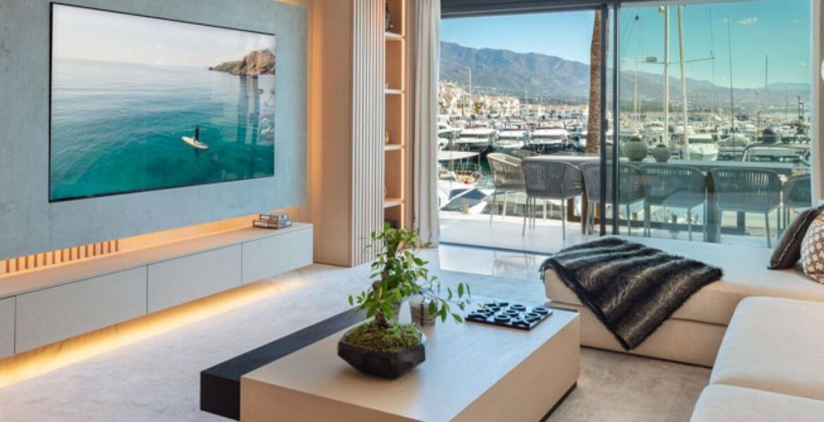 Apartment for sale in Puerto Banus