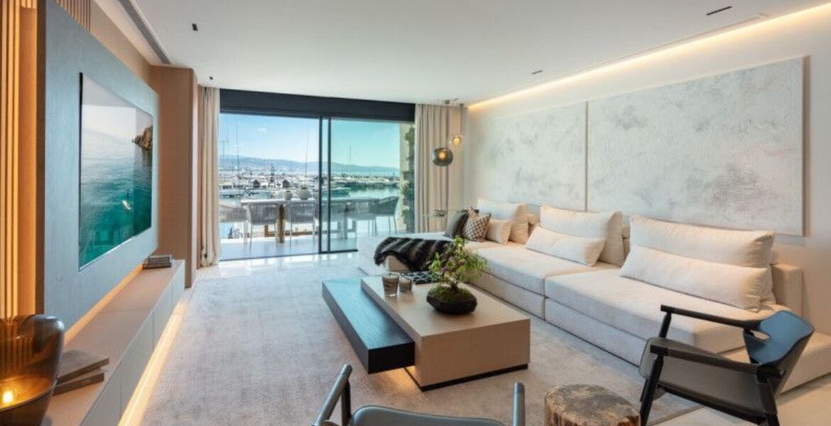 Apartment for sale in Puerto Banus