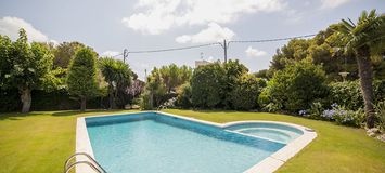 Fantastic three-storey house for long-term rent in Sitges