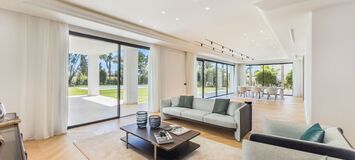 Вилла на продажу в Las Lomas del Marbella Club