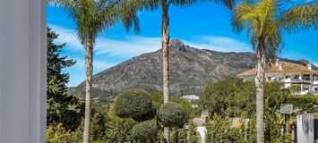 Вилла на продажу в Las Lomas del Marbella Club