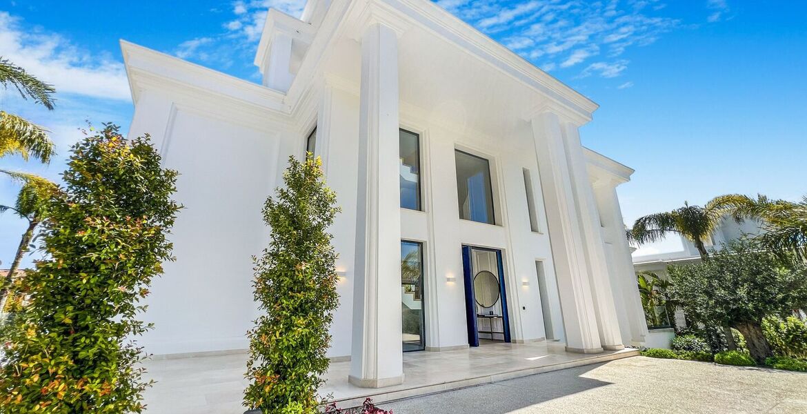 Вилла на продажу в Las Lomas del Marbella Club