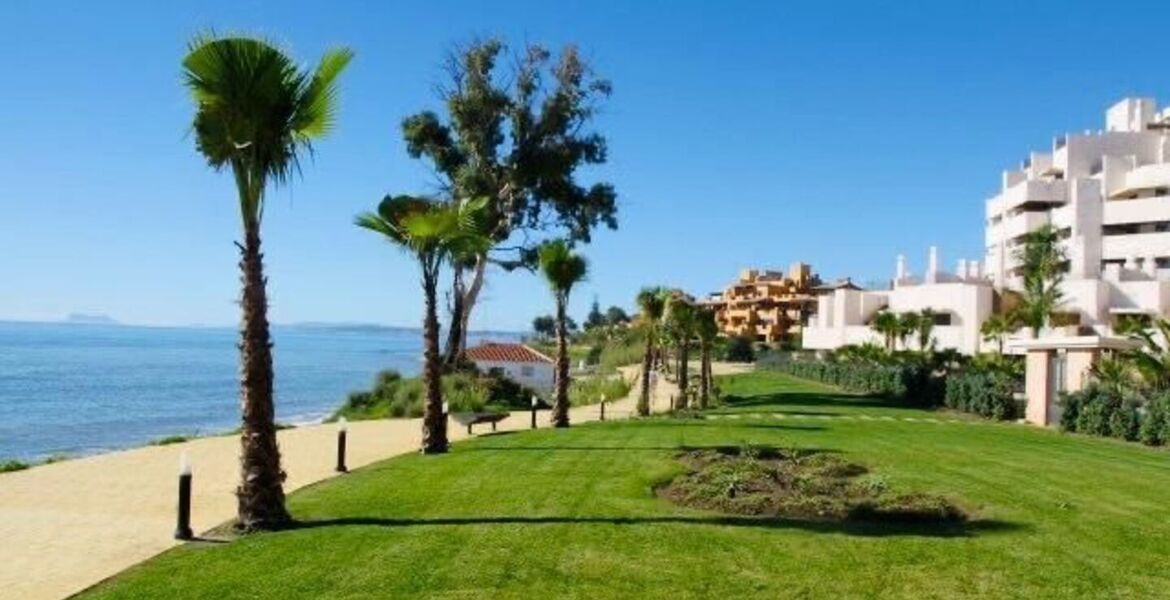 Apartment for sale in Bahia de la Plata Estepona