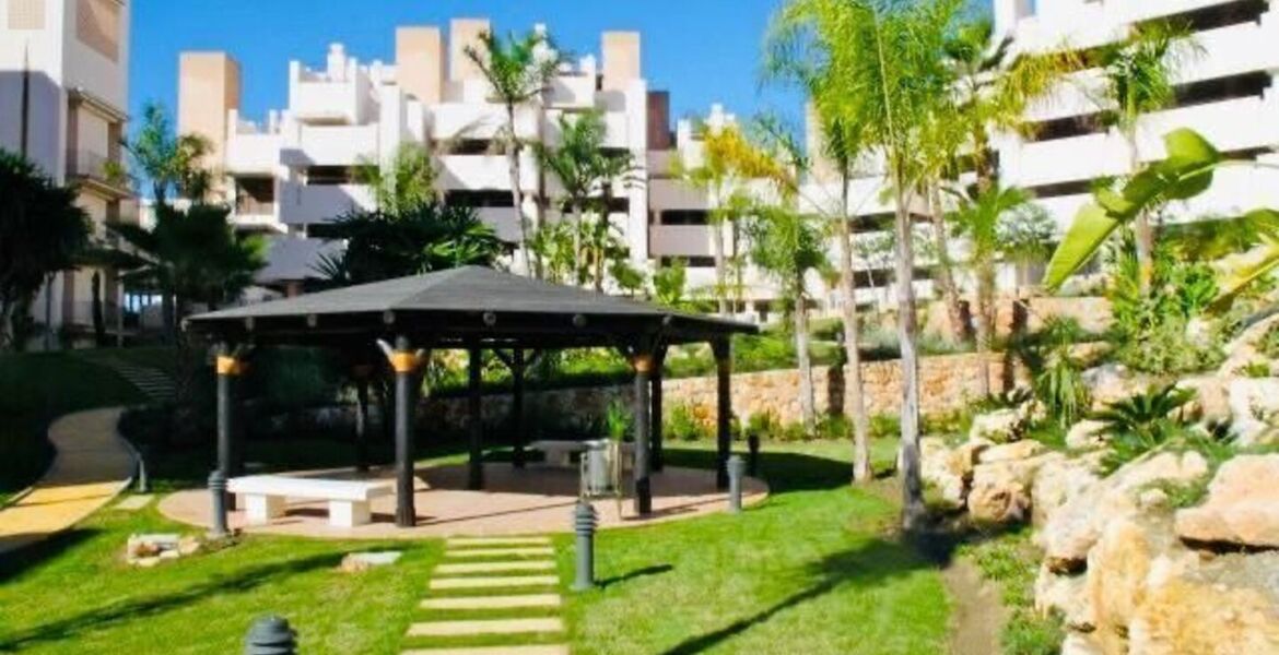 Apartamento en venta en Bahia de la Plata Estepona