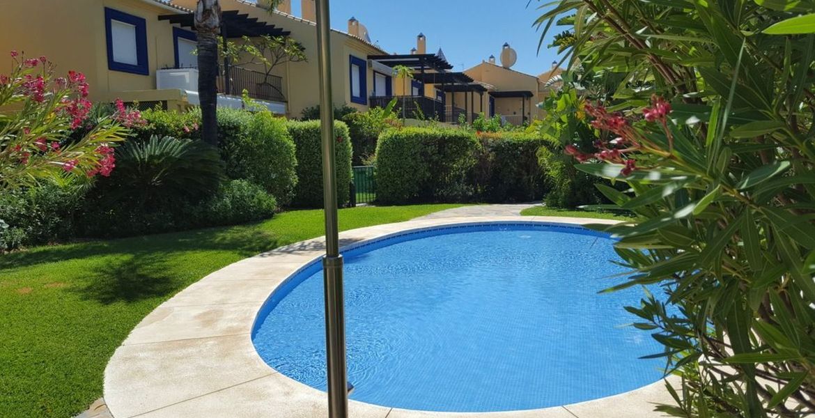 For Sale TownHouse Azalea Beach Marbella