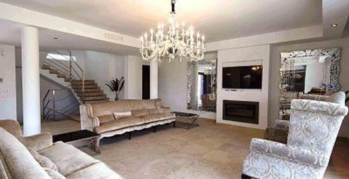 Luxury villa for long-term rent in Puerto Banus