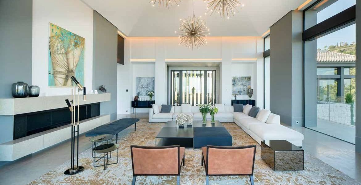 Increíble villa de 8 dormitorios en venta en La Zagaleta